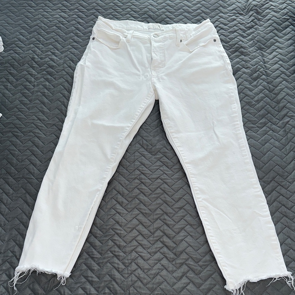 Lucky Brand Crisp White Cropped Jeans